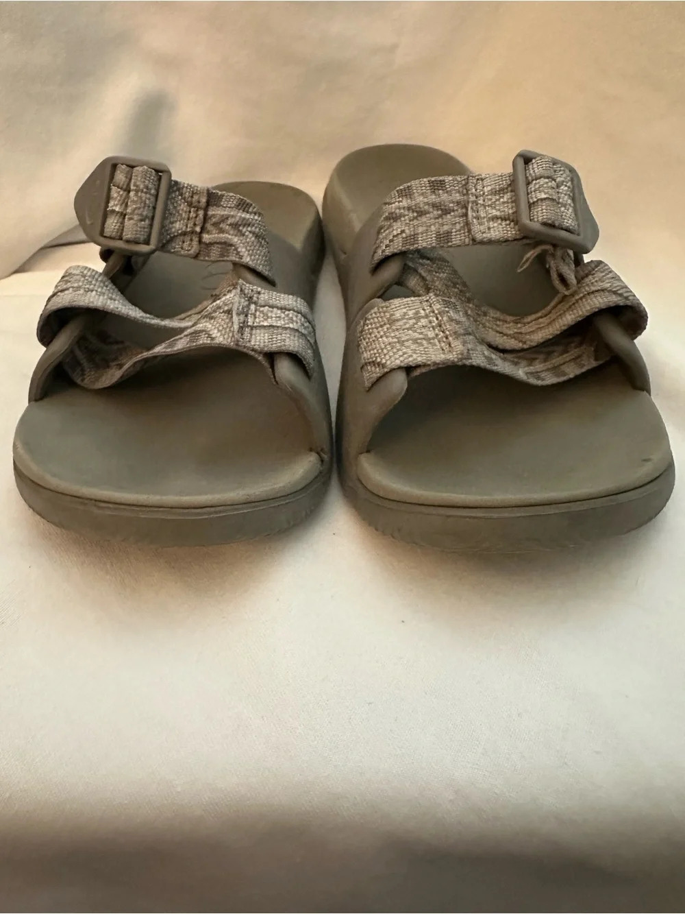 Chaco Women’s W9 Gray Adjustable Strap Slide Sandals Outdoor Comfort Shoes